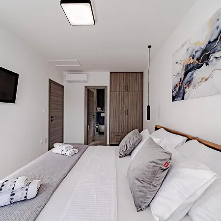 بيت للعطل In Karbuni With Wifi Brnistrova