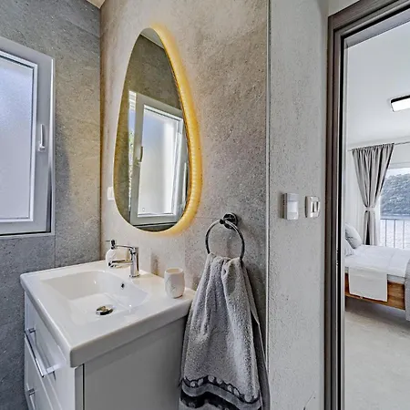 In Karbuni With Wifi *