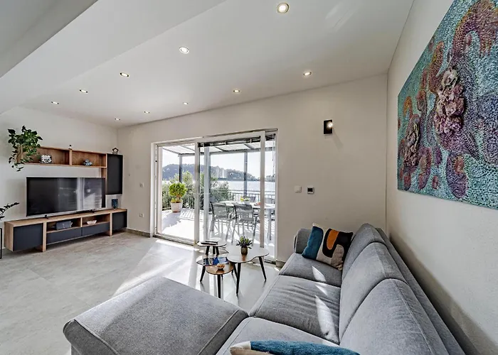 In Karbuni With Wifi Brnistrova